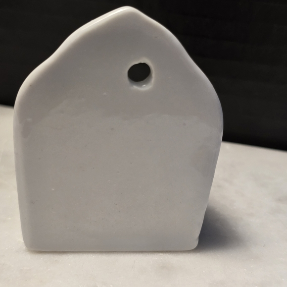 Floral Ceramic Ring Holder - Picture 5 of 6